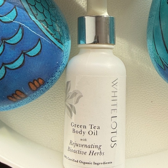 White Lotus Body Sculpting Cup + GreenTea Body Oil Duo | Organic Firming & Detox - Picture 4 of 4